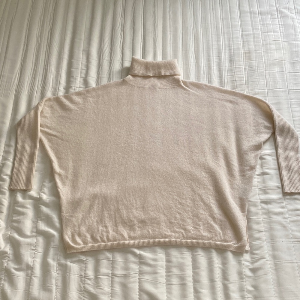 Elegant Cream Turtleneck Sweater